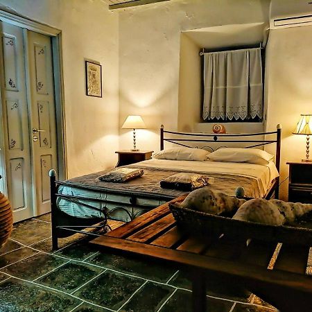 Kastro Gate Apartment ,Entrance To An Ancient Village Kastron  Bagian luar foto