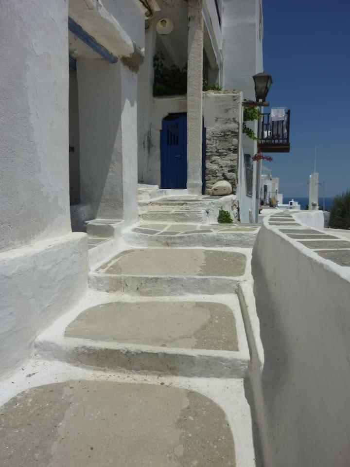 Kastro Gate Apartment ,Entrance To An Ancient Village Kastron  Bagian luar foto
