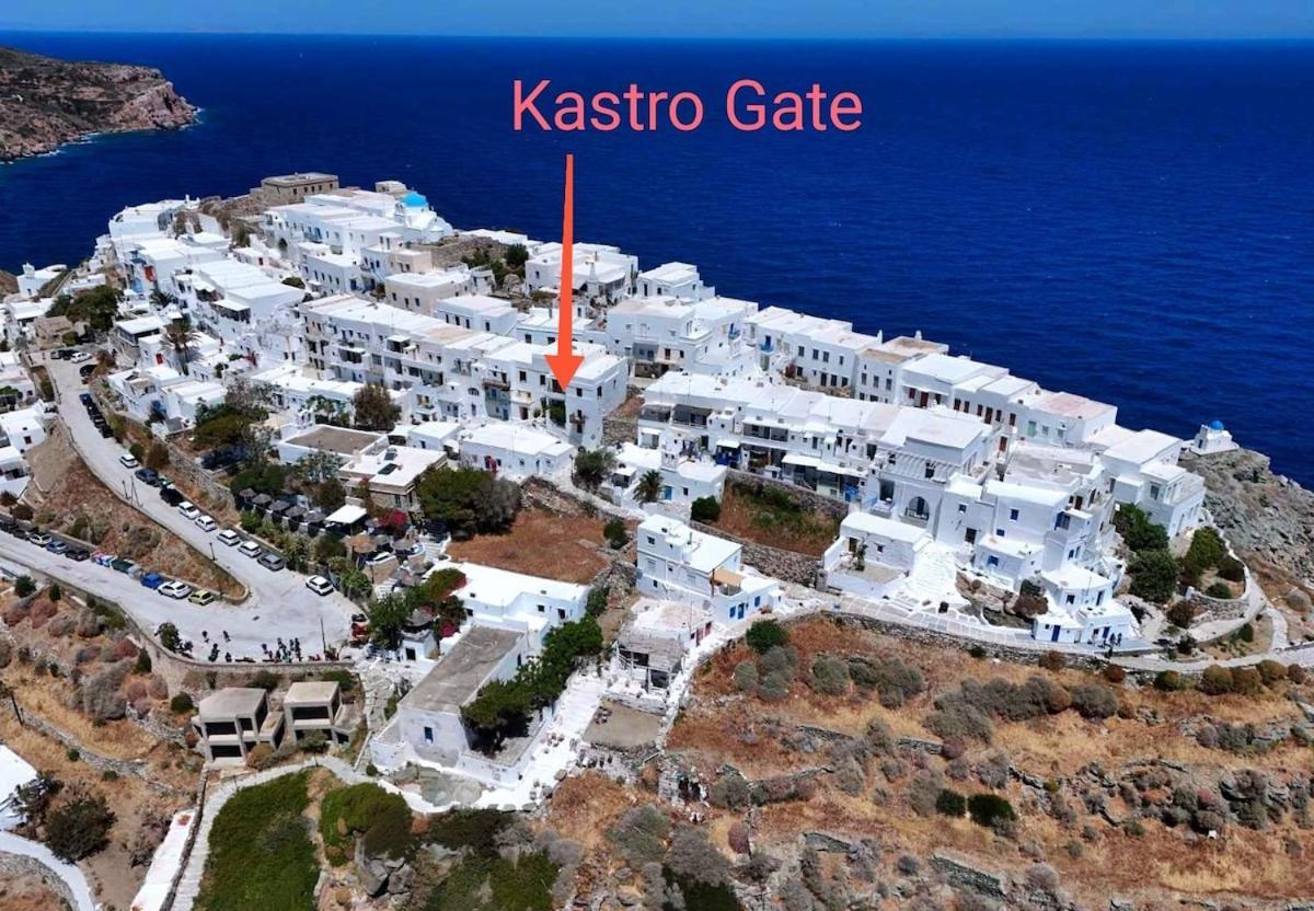 Kastro Gate Apartment ,Entrance To An Ancient Village Kastron  Bagian luar foto