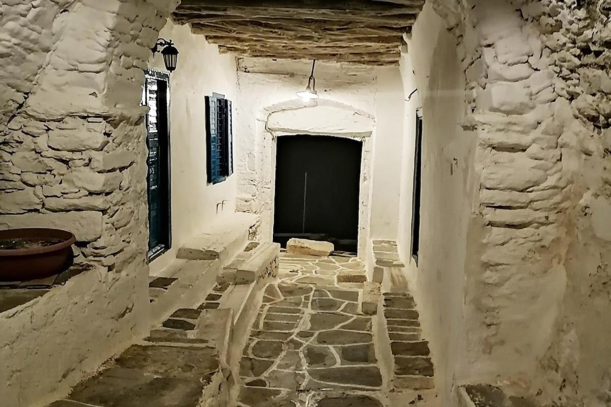 Kastro Gate Apartment ,Entrance To An Ancient Village Kastron  Bagian luar foto